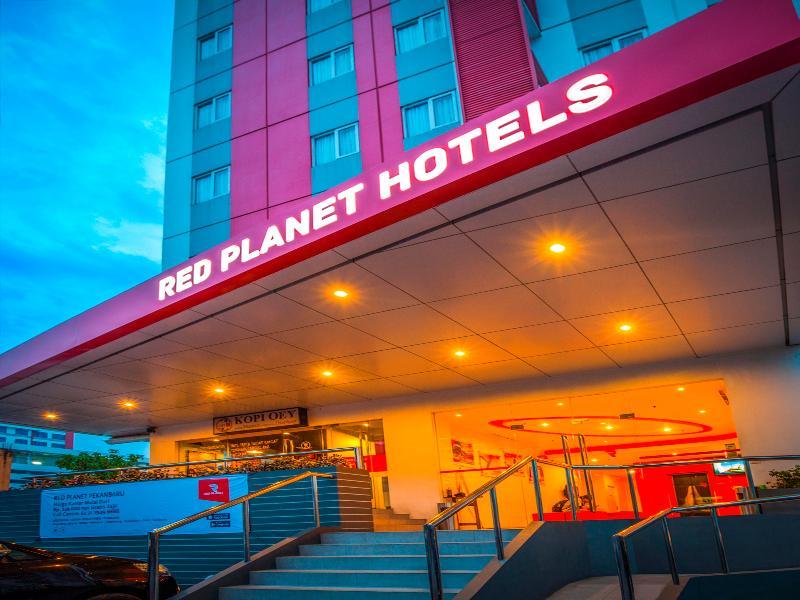 Monoloog Hotel Pekanbaru Exterior photo